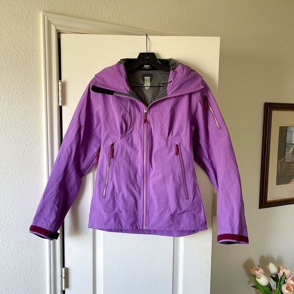 Arc’teryx Sentinel Jacket Gore-Tex Snow Ski Shell Purple Red XS GUC - Picture 2 of 14